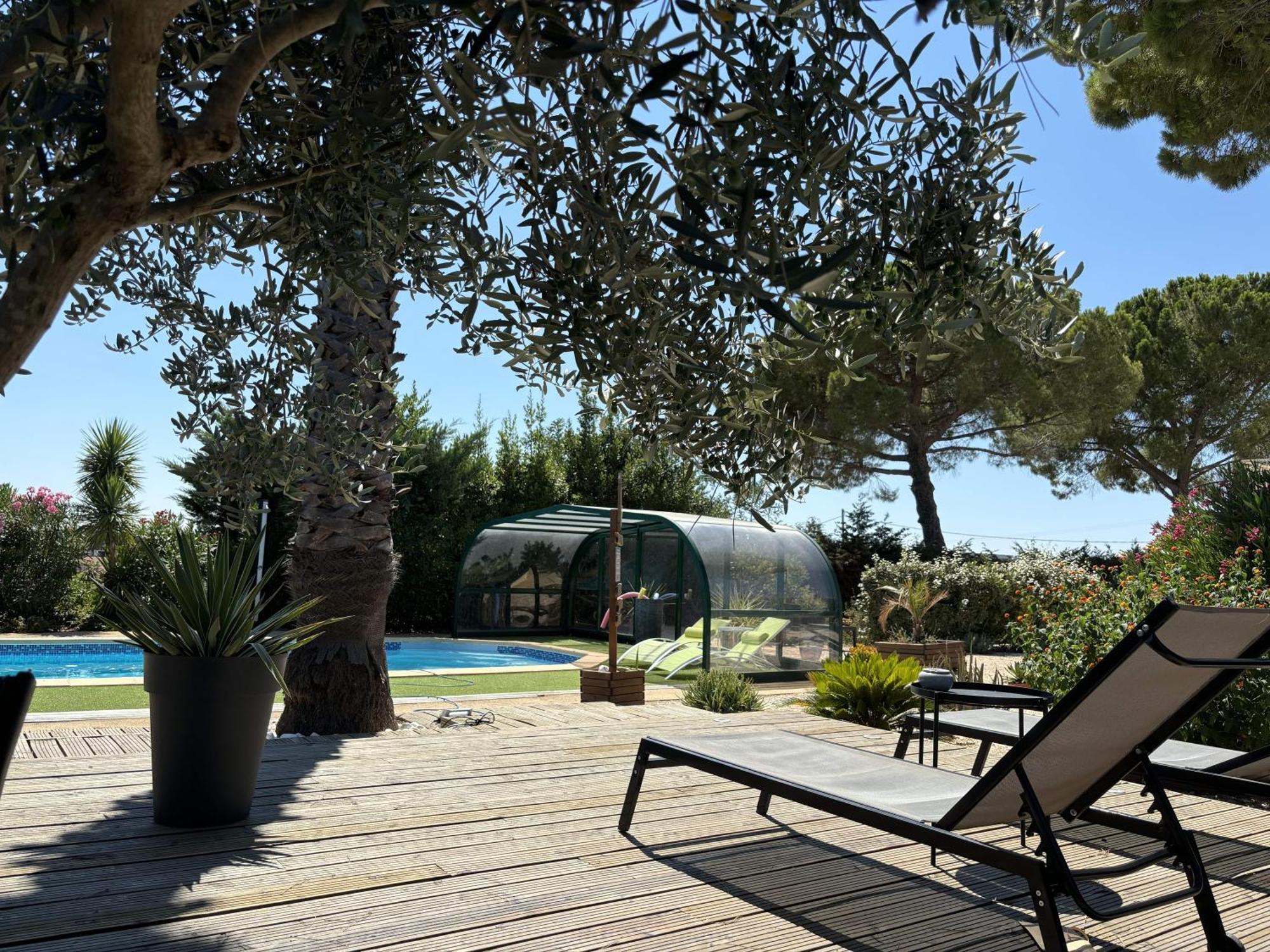 A L'Oree Des Vignes Montady Exterior photo